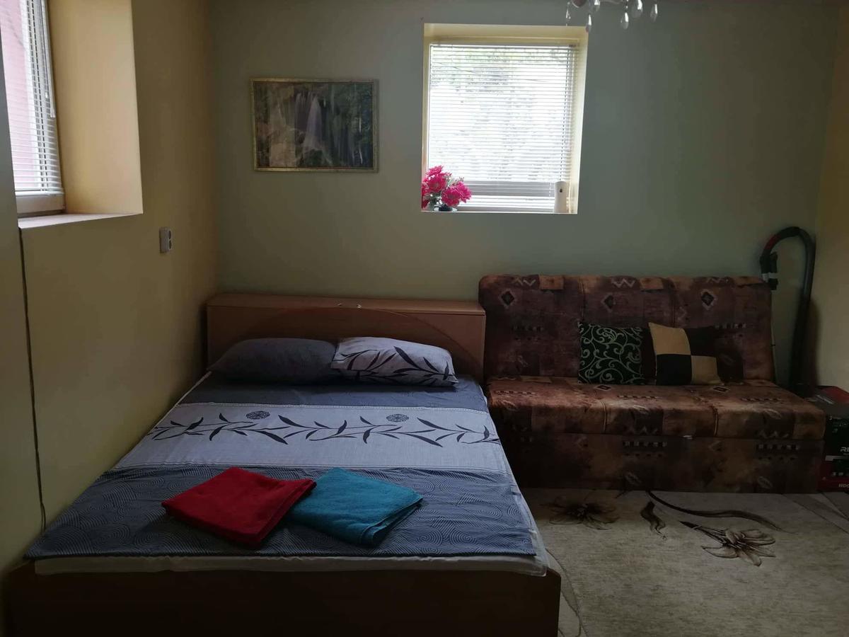 Two Bedroom Townhouse Mika Ruse Luaran gambar